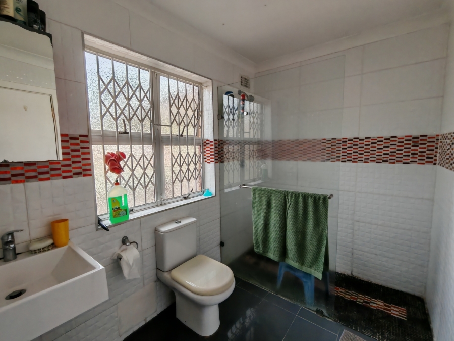 3 Bedroom Property for Sale in Ocean View KwaZulu-Natal