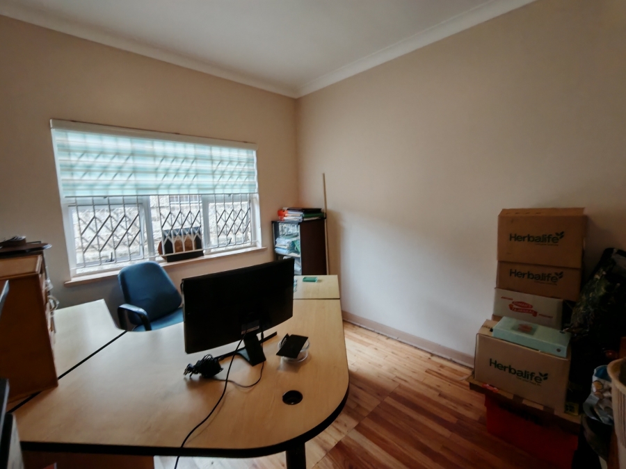 3 Bedroom Property for Sale in Ocean View KwaZulu-Natal