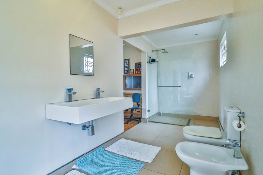 3 Bedroom Property for Sale in Ocean View KwaZulu-Natal