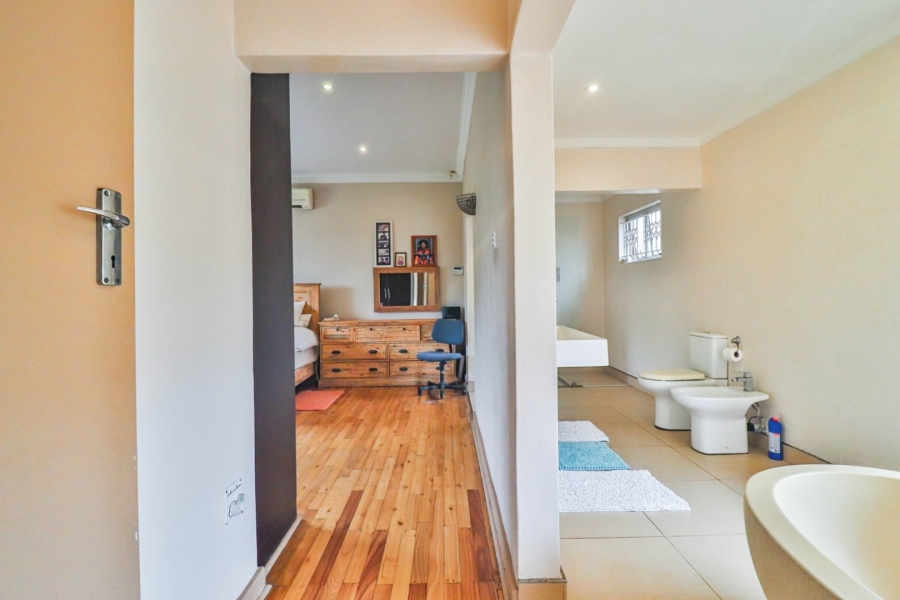 3 Bedroom Property for Sale in Ocean View KwaZulu-Natal