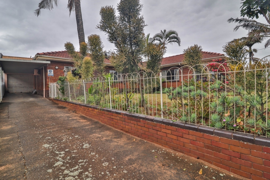 3 Bedroom Property for Sale in Ocean View KwaZulu-Natal