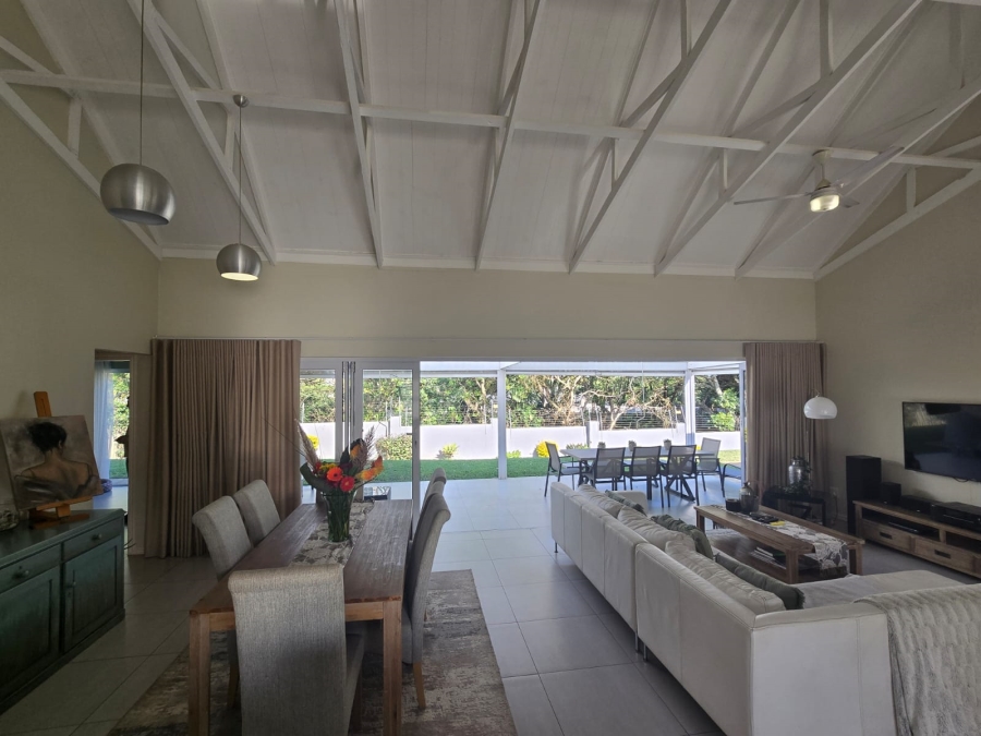 4 Bedroom Property for Sale in Sheffield Beach KwaZulu-Natal