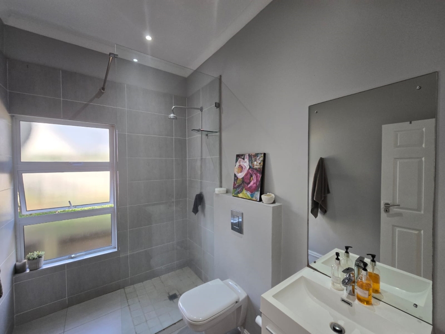 4 Bedroom Property for Sale in Sheffield Beach KwaZulu-Natal