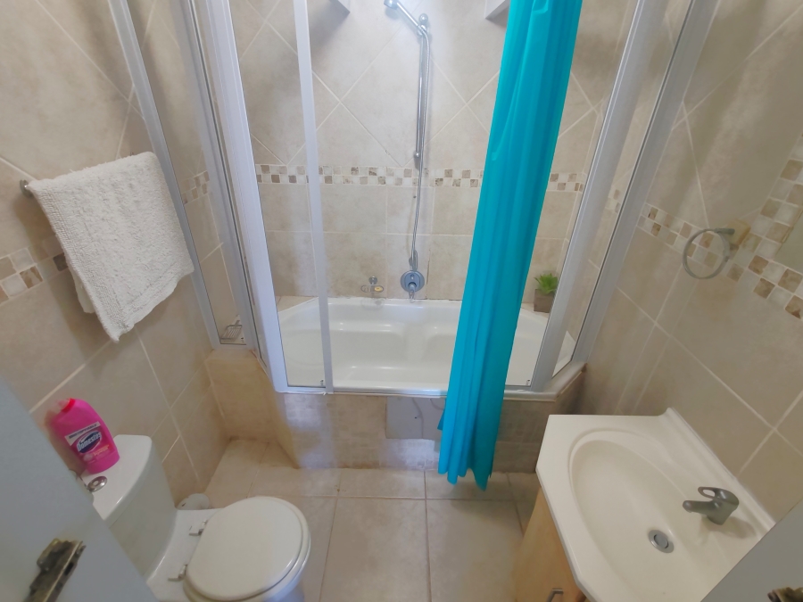 3 Bedroom Property for Sale in Margate KwaZulu-Natal