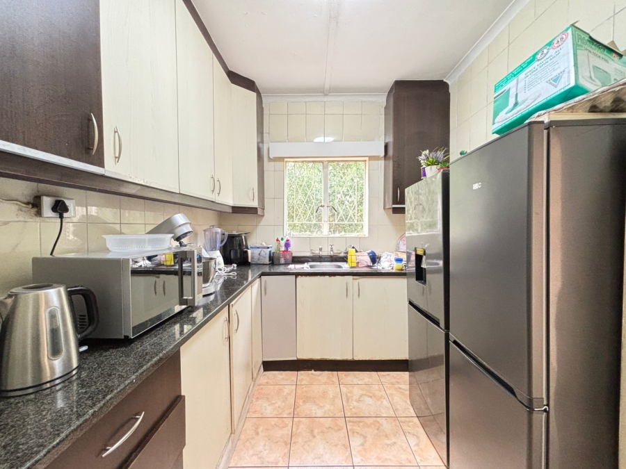 2 Bedroom Property for Sale in Essenwood KwaZulu-Natal