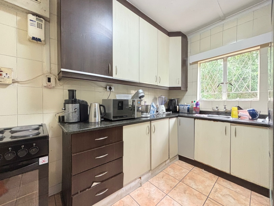 2 Bedroom Property for Sale in Essenwood KwaZulu-Natal