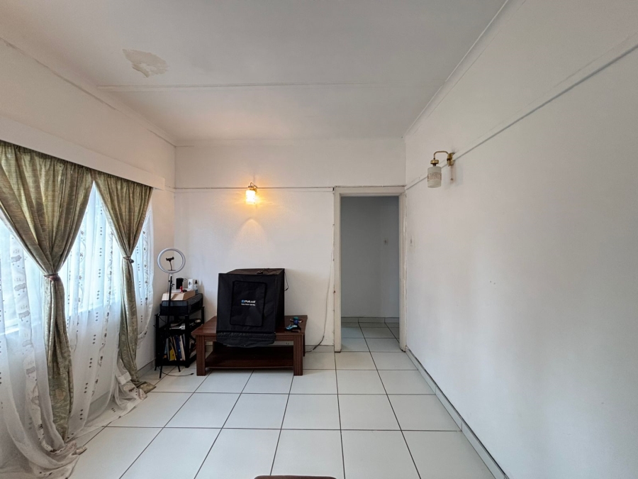 2 Bedroom Property for Sale in Essenwood KwaZulu-Natal