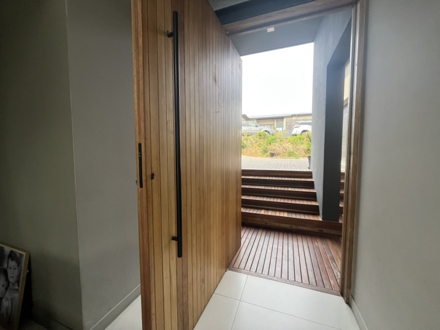 4 Bedroom Property for Sale in New Salt Rock City KwaZulu-Natal