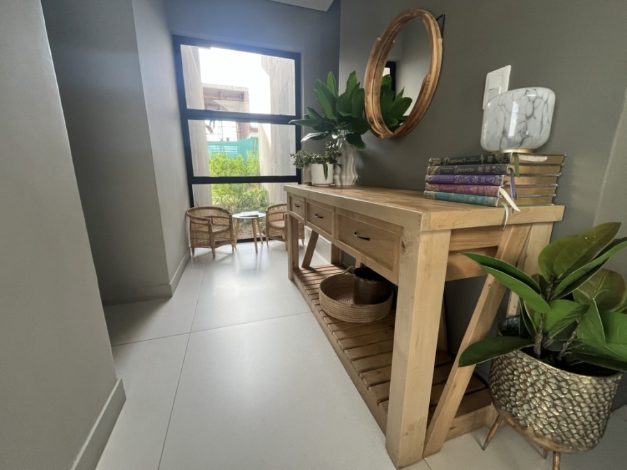 4 Bedroom Property for Sale in New Salt Rock City KwaZulu-Natal