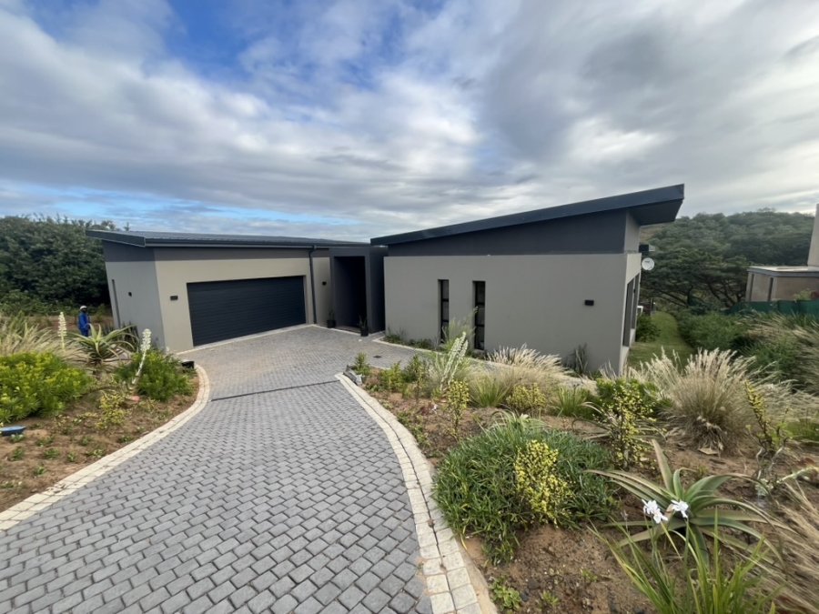 4 Bedroom Property for Sale in New Salt Rock City KwaZulu-Natal