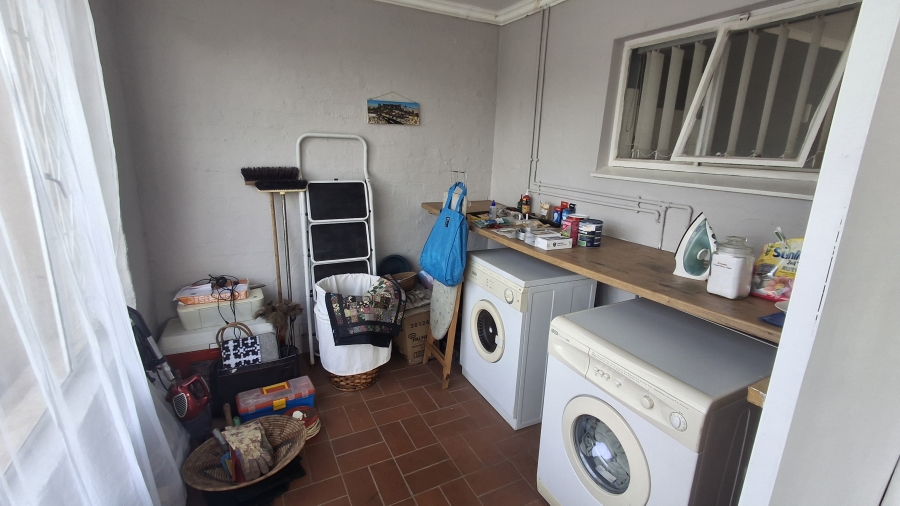 1 Bedroom Property for Sale in Greendale KwaZulu-Natal