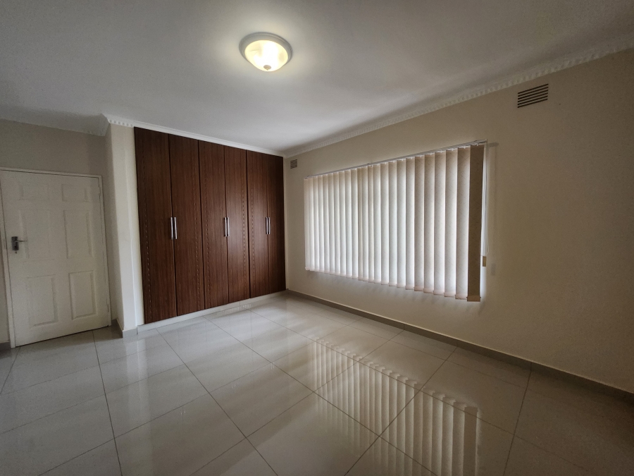2 Bedroom Property for Sale in Manaba Beach KwaZulu-Natal