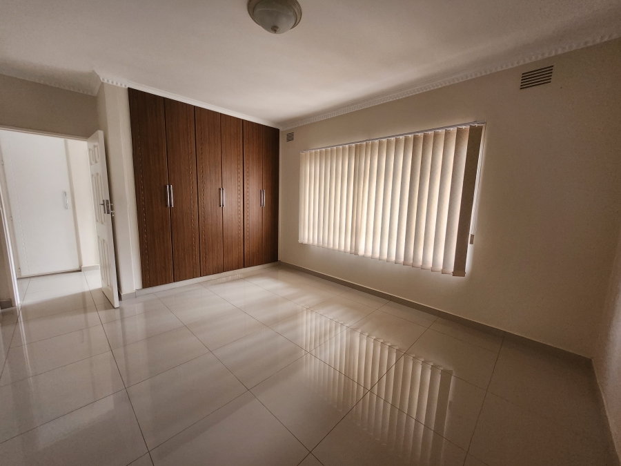 2 Bedroom Property for Sale in Manaba Beach KwaZulu-Natal