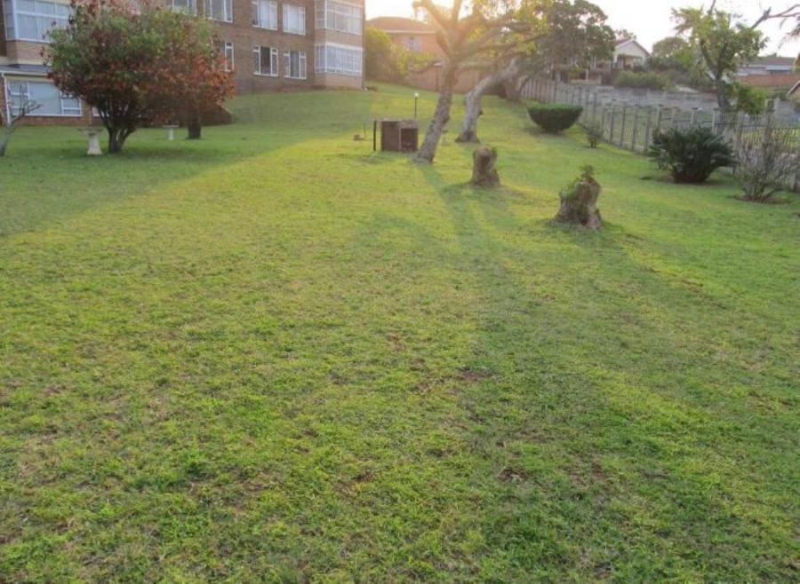2 Bedroom Property for Sale in Manaba Beach KwaZulu-Natal