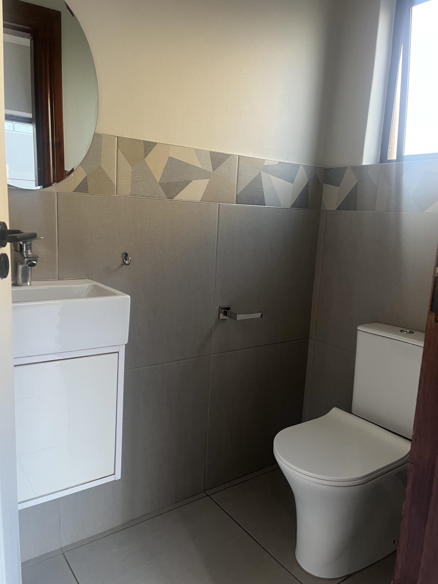 To Let 3 Bedroom Property for Rent in Sheffield Beach KwaZulu-Natal