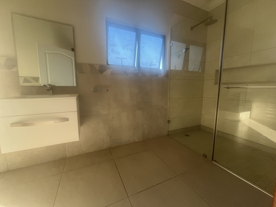 To Let 3 Bedroom Property for Rent in Sheffield Beach KwaZulu-Natal