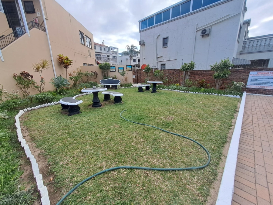 To Let 1 Bedroom Property for Rent in Uvongo Beach KwaZulu-Natal