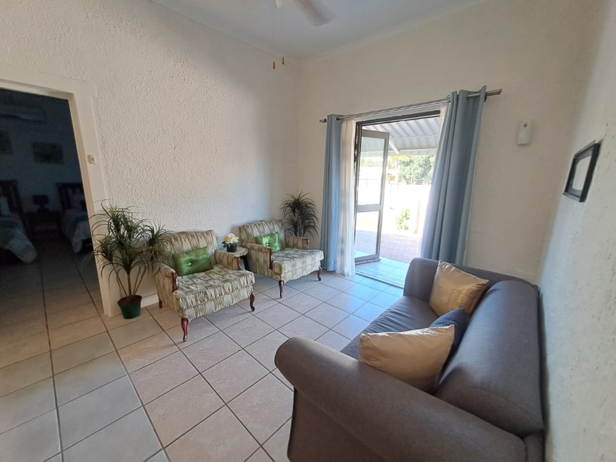 3 Bedroom Property for Sale in Uvongo KwaZulu-Natal