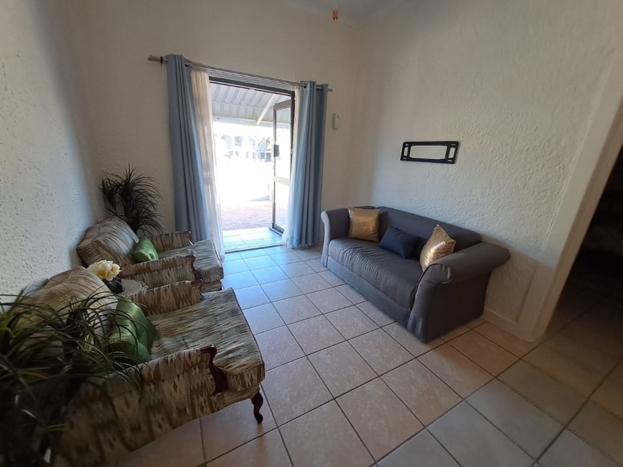 3 Bedroom Property for Sale in Uvongo KwaZulu-Natal