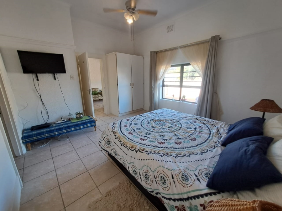 3 Bedroom Property for Sale in Uvongo KwaZulu-Natal