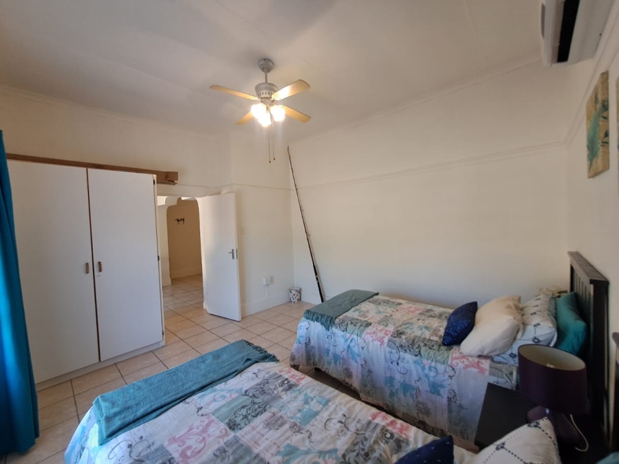 3 Bedroom Property for Sale in Uvongo KwaZulu-Natal