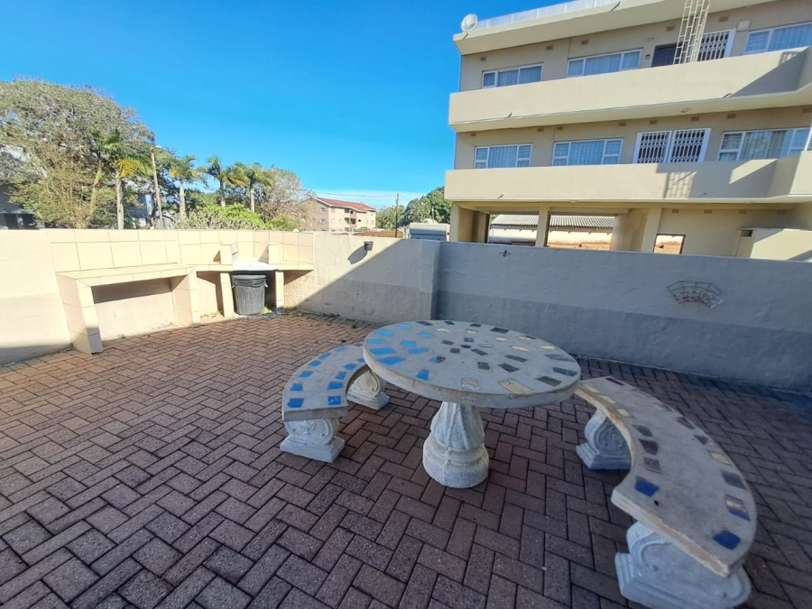 3 Bedroom Property for Sale in Uvongo KwaZulu-Natal