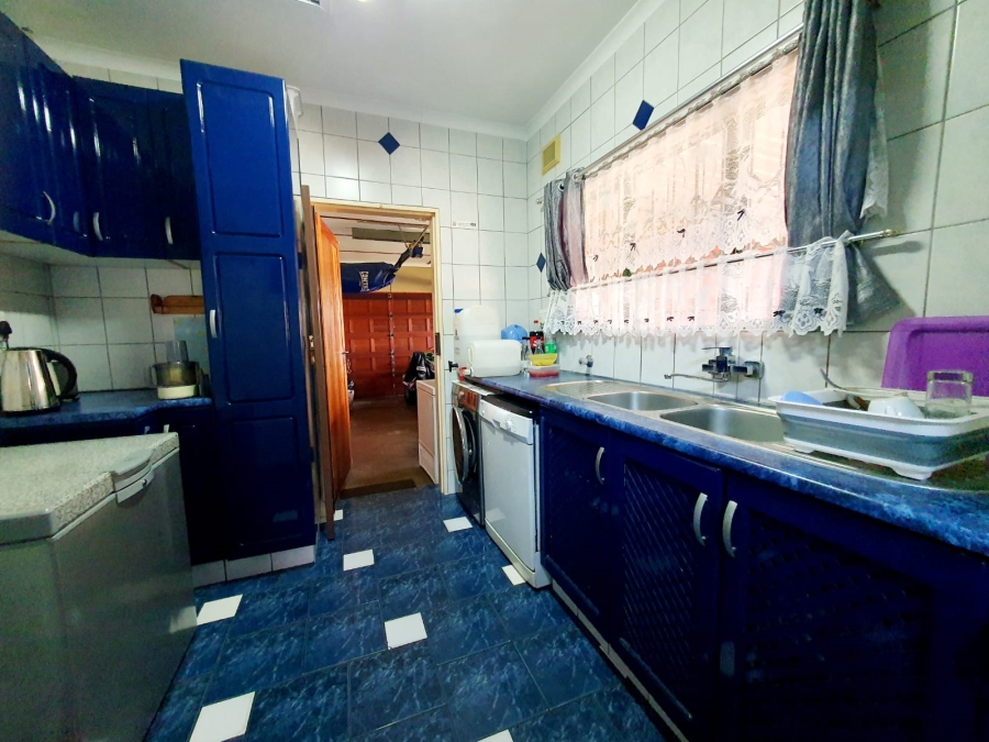 3 Bedroom Property for Sale in Brackenham KwaZulu-Natal
