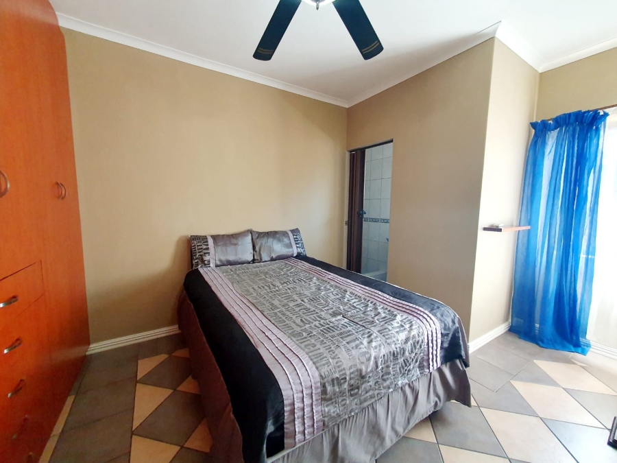 3 Bedroom Property for Sale in Brackenham KwaZulu-Natal