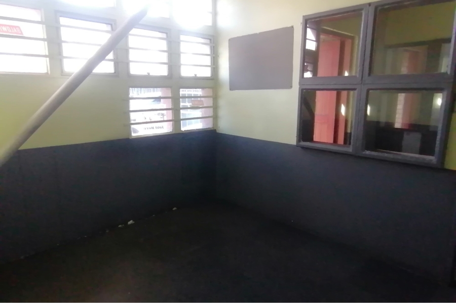 To Let commercial Property for Rent in Springfield KwaZulu-Natal