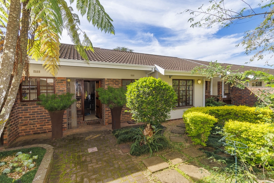 3 Bedroom Property for Sale in Gillitts KwaZulu-Natal