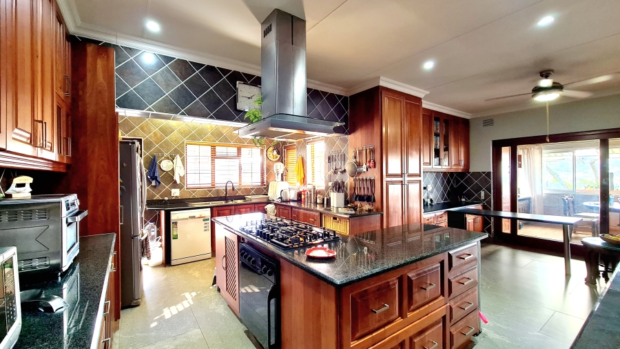 4 Bedroom Property for Sale in Hibberdene KwaZulu-Natal