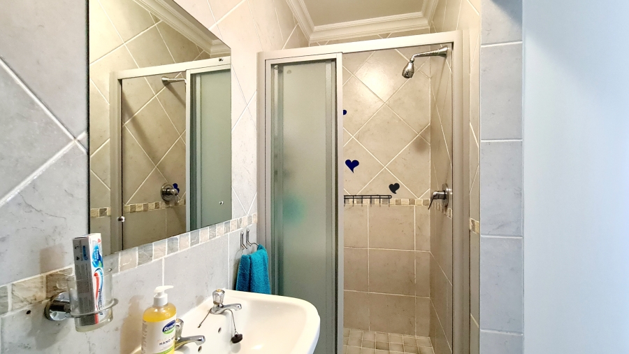 4 Bedroom Property for Sale in Hibberdene KwaZulu-Natal