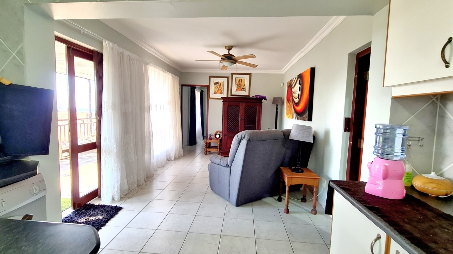 4 Bedroom Property for Sale in Hibberdene KwaZulu-Natal