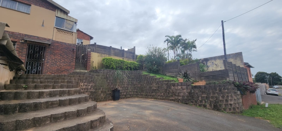 4 Bedroom Property for Sale in Grosvenor KwaZulu-Natal