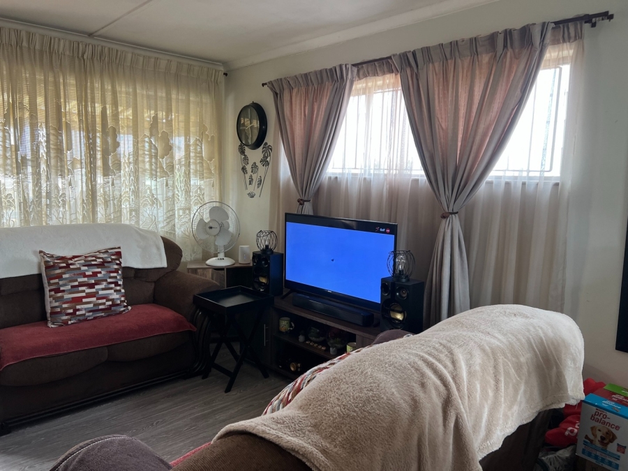 4 Bedroom Property for Sale in Grosvenor KwaZulu-Natal