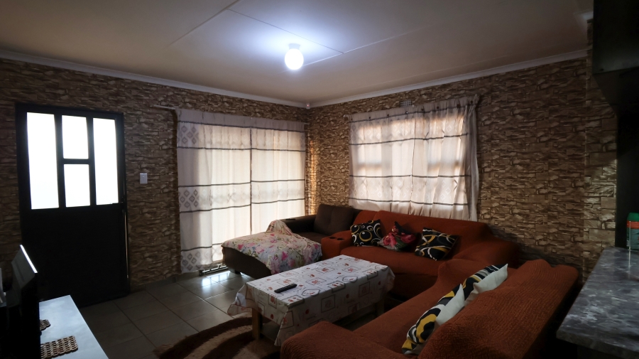 3 Bedroom Property for Sale in Ngwelezana KwaZulu-Natal