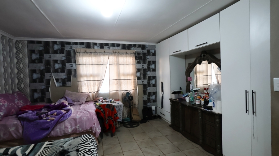3 Bedroom Property for Sale in Ngwelezana KwaZulu-Natal