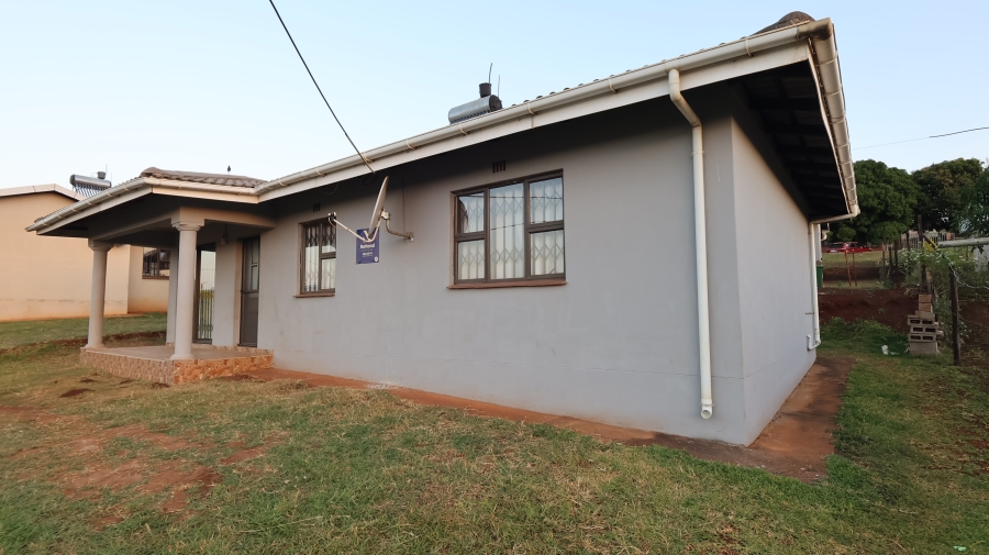 3 Bedroom Property for Sale in Ngwelezana KwaZulu-Natal