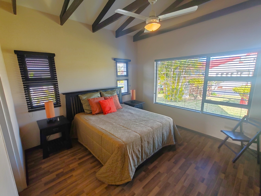 3 Bedroom Property for Sale in Uvongo KwaZulu-Natal
