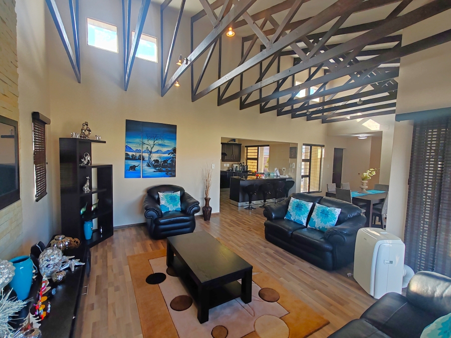 3 Bedroom Property for Sale in Uvongo KwaZulu-Natal