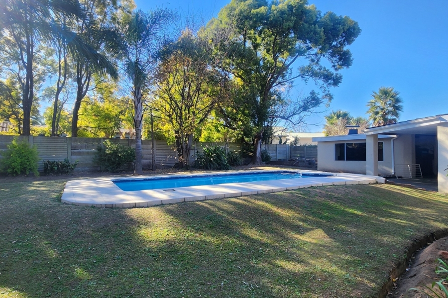 3 Bedroom Property for Sale in Huttenheights KwaZulu-Natal
