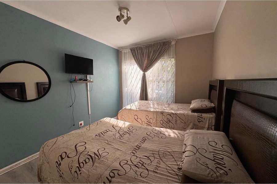 3 Bedroom Property for Sale in Huttenheights KwaZulu-Natal