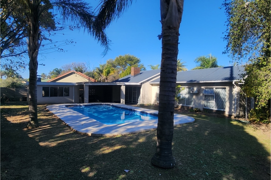 3 Bedroom Property for Sale in Huttenheights KwaZulu-Natal