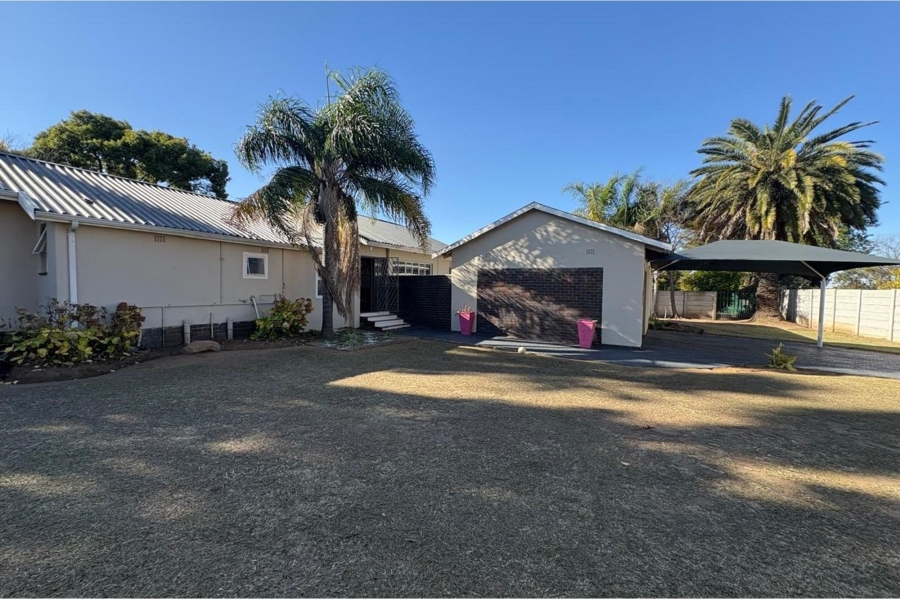 3 Bedroom Property for Sale in Huttenheights KwaZulu-Natal