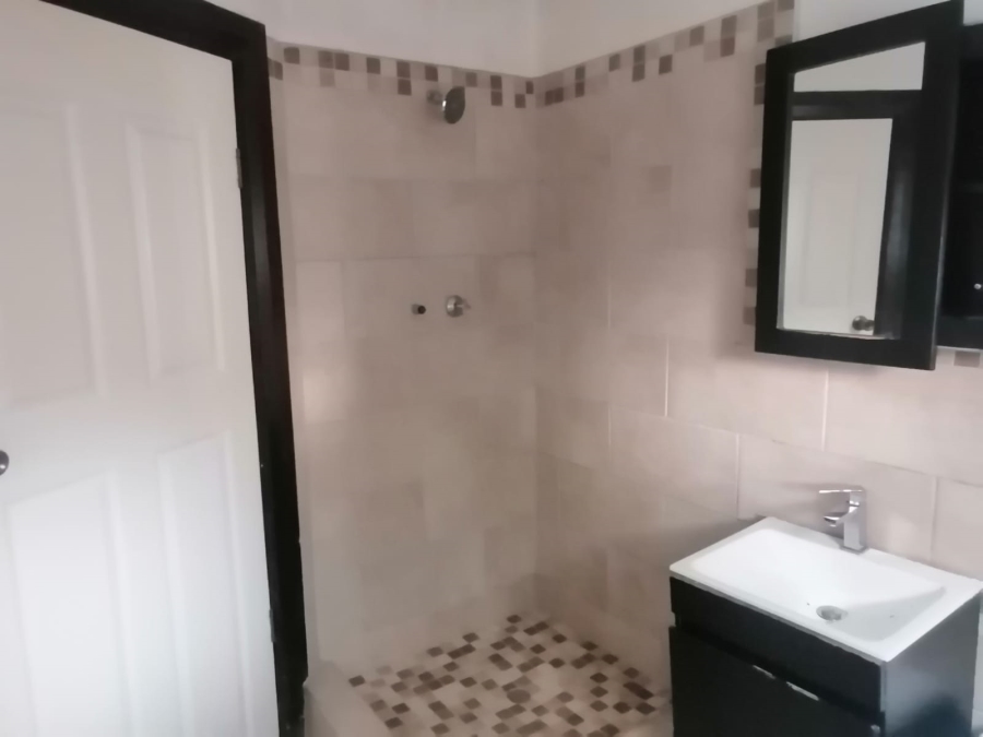 3 Bedroom Property for Sale in Glenwood KwaZulu-Natal