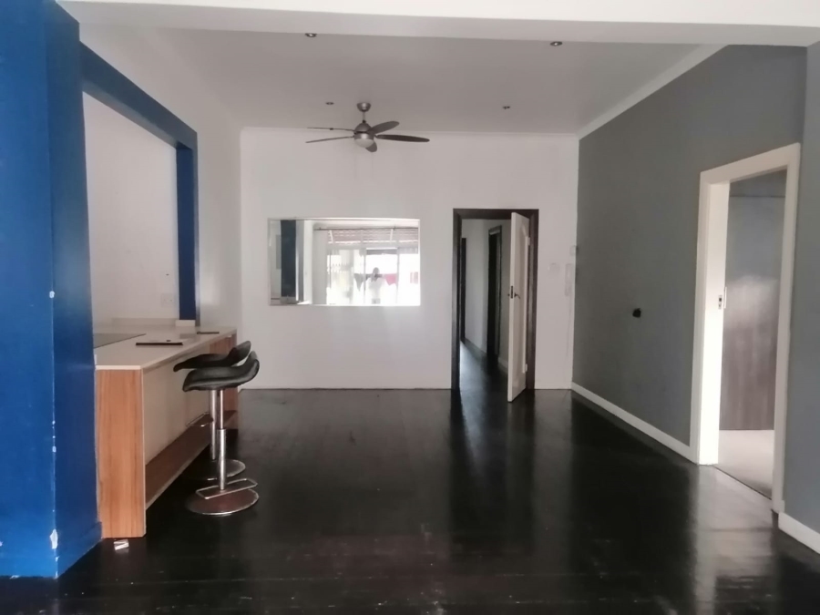 3 Bedroom Property for Sale in Glenwood KwaZulu-Natal