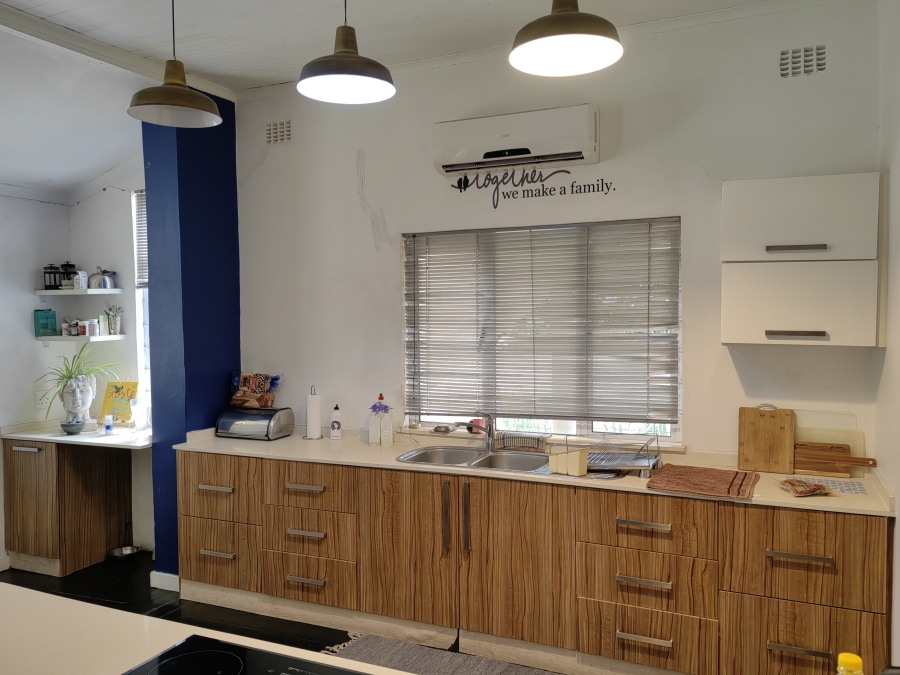 3 Bedroom Property for Sale in Glenwood KwaZulu-Natal