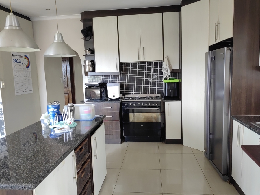 3 Bedroom Property for Sale in Glenwood KwaZulu-Natal