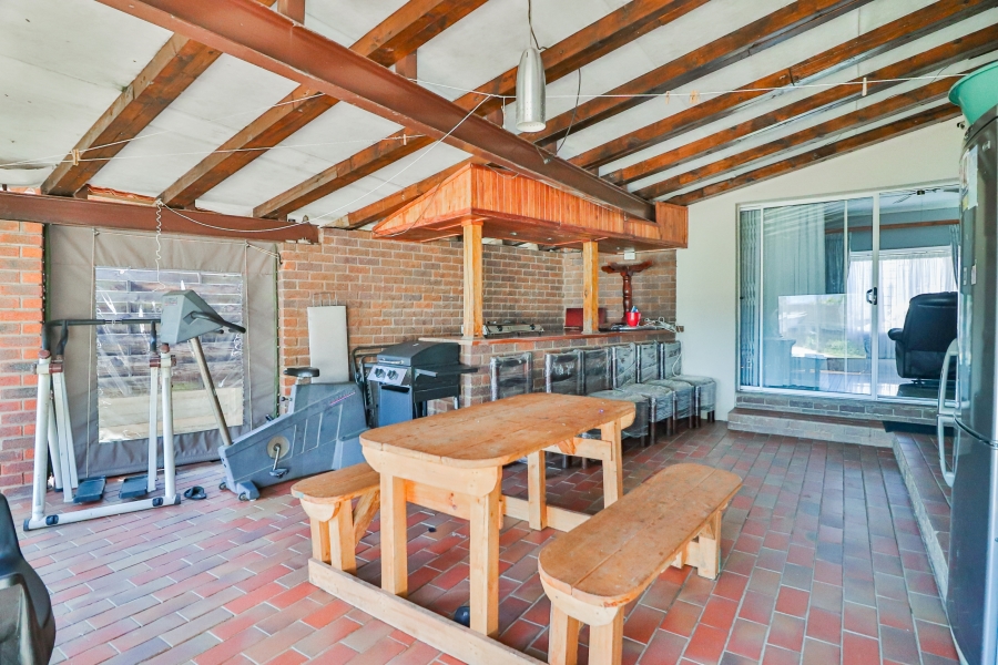 4 Bedroom Property for Sale in Hayfields KwaZulu-Natal
