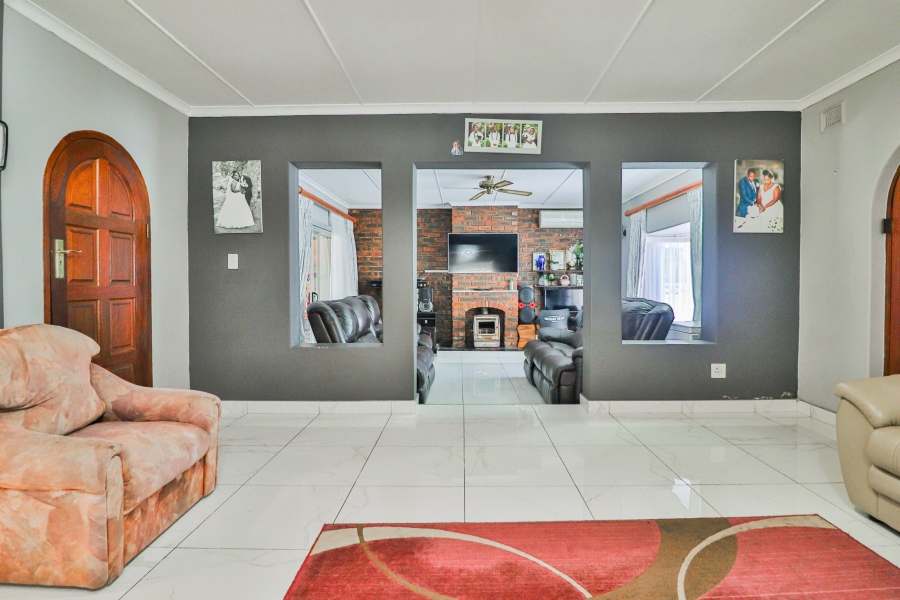 4 Bedroom Property for Sale in Hayfields KwaZulu-Natal